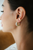 Argola cravejada - Dourada