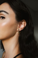 Brinco Earhook Cravejado